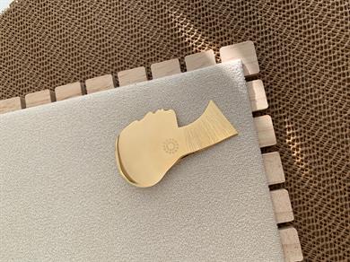 Özel Seri Gold Plaka Büyük Suret Figürlü Broş