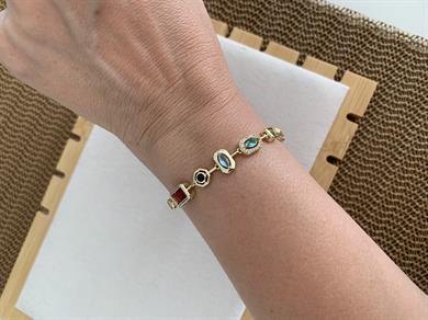 Özel Seri Gold Renkli Taş Sıralı Tasarım Bileklik