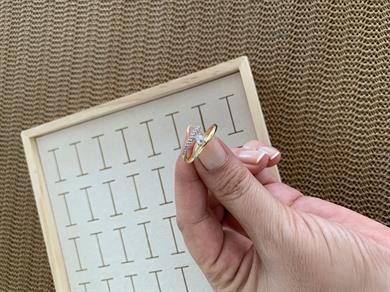Özel Seri Gold Zirkon Taşlı İkili Kare Tek Taş Yüzük