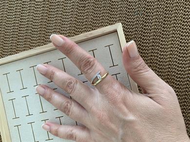 Özel Seri Gold Zirkon Taşlı İkili Kare Tek Taş Yüzük