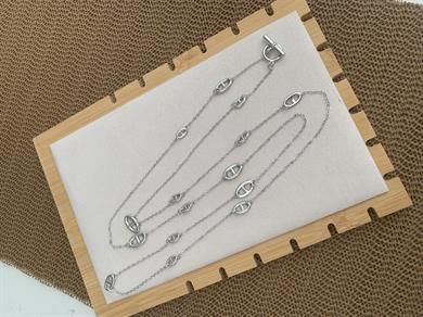 Özel Seri Gümüş İki Kere Dolanabilen Düğme Sıralı Kilit Uçlu Kolye 