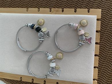 Özel Seri Gümüş İncili Güneş Charm Bilezik