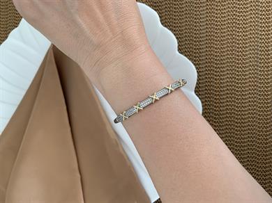 Özel Seri Gümüş Zirkon Taşlı X Sıralı Kelepçe