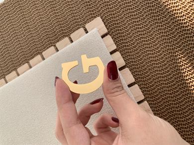 Özel Seri Plaka Büyük Harf Broş