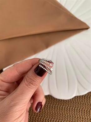 Özel Seri Zirkon Taşlı 4 Sıra Alyans Tasarım Yüzük