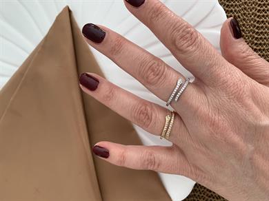 Özel Seri Zirkon Taşlı İnce Yılan Yüzük