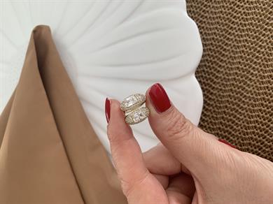 Vip 14k Baget Tek Taşlı Yüzük Halka Küpe