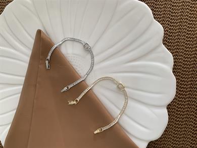 Vip Baget Taşlı Su Yolu Kare Tek Taş Bileklik