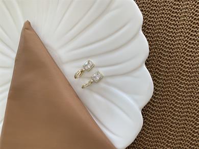 Vip Gold Baget Kare Tek Taş Sallantılı Halka Küpe