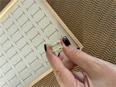 Vip Gold Baget Taş Biyeli Halka Küpe