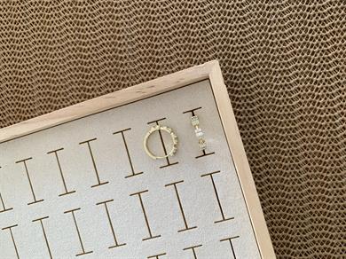 Vip Gold Baget Taş Kare Sıralı Halka Küpe