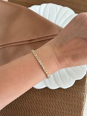 Vip Gold Baget Taşlı Mini Kare Su Yolu Bileklik