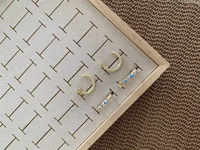 Vip Gold Baget Taşlı Mineli Nazar Ay Küpe