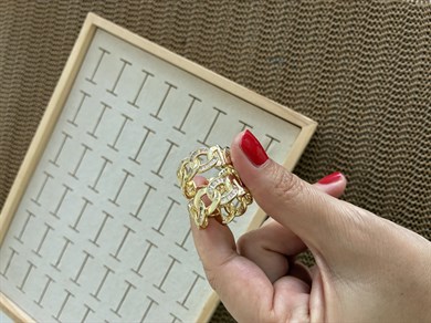 Vip Gold Baget Taşlı Zincir Halka Küpe