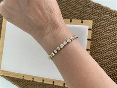 Vip Gold Baget Tek Taş Kalp Sıralı Bileklik