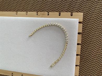 Vip Gold Baget Tek Taş Kalp Sıralı Bileklik