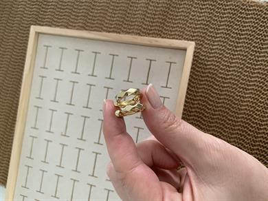 Vip Gold Baklava Desenli Halka Küpe