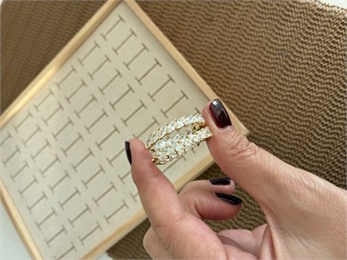Vip Gold Damla Baget Taşlı Su Yolu Tasarım Halka Küpe