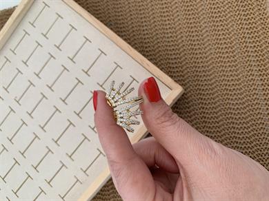 Vip Gold Dört Sıra Zirkon Taşlı Ay Tasarım Küpe