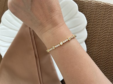 Vip Gold Gömme Baget Taşlı Daire Su Yolu Bileklik
