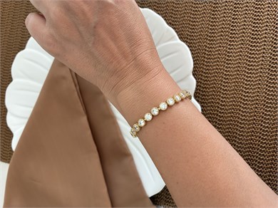 Vip Gold Gömme Taşlı İri Su Yolu Bileklik