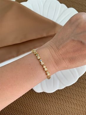 Vip Gold Gömme Taşlı Kutup Yıldız Sıralı Bileklik