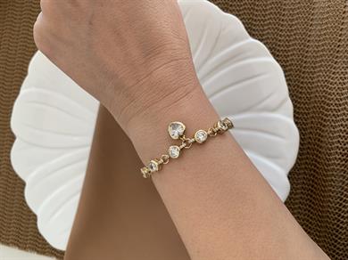 Vip Gold Gömme Tek Taş Kalp Sıralı Bileklik