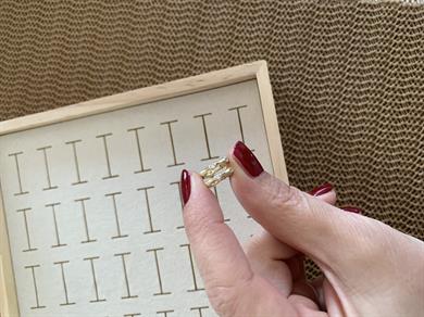 Vip Gold Gömme Tek Taş Sıralı  Mini Halka Küpe
