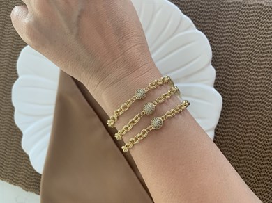 Vip Gold İç İçe Geçme Zincirli Zirkon Taş Beyaz Nazar Top Bileklik