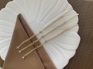 Vip Gold İç İçe Geçme Zincirli Zirkon Taş Beyaz Nazar Top Bileklik