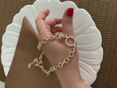 Vip Gold İç İçe Geçme Zirkon Taşlı Daire Tasarım Kolye