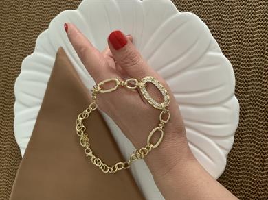 Vip Gold İç İçe Geçme Zirkon Taşlı Oval Tasarım Kolye