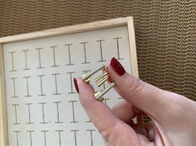 Vip Gold İkili Zirkon Taşlı U Tasarım Küpe