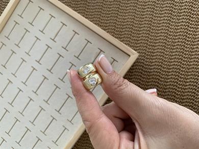 Vip Gold Kalın Bombeli Kalp Tek Taşlı Halka Küpe
