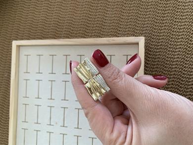 Vip Gold Kare Plaka Zirkon Taşlı U Küpe