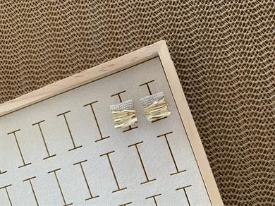 Vip Gold Kare Plaka Zirkon Taşlı U Küpe