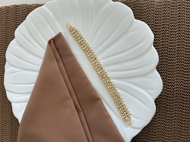 Vip Gold Kenarı Topçuk Detaylı Ortası Dorikalı Bileklik