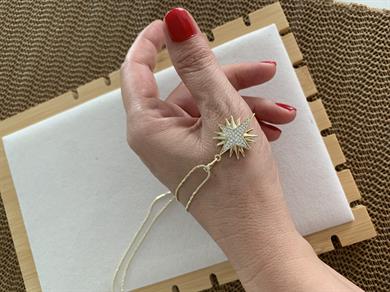 Vip Gold Kıvrımlı Zincirli Zirkon Taş Kutup Yıldız Kolye