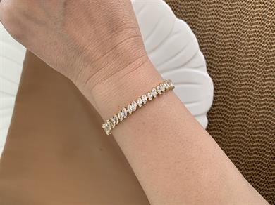 Vip Gold Komple Damla Baget Taşlı Tasarım Bileklik