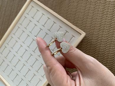 Vip Gold Komple Zirkon Taş Kalp Sallantılı Tasarım Küpe