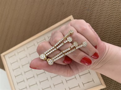 Vip Gold Komple Zirkon Taşlı Daire Sallantılı Tasarım Küpe
