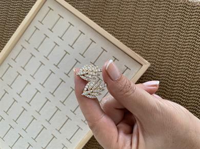 Vip Gold Komple Zirkon Taşlı Yaprak Tasarım Küpe