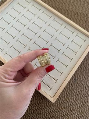 Vip Gold Ortası S Sıralı Halka Küpe