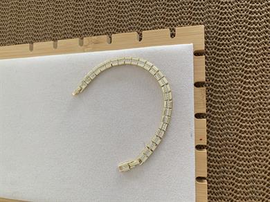 Vip Gold Ortası Zirkon Taşlı Kare Sıralı Bileklik 