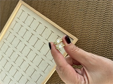 Vip Gold Oval Bağet Taşlı Yüzük Detaylı Halka Küpe