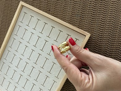 Vip Gold Pırıltılı Baklava Desen Halka Küpe