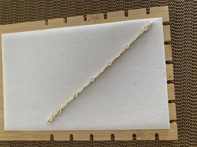 Vip Gold Plaka Badem Tek Taş Sıralı Bileklik