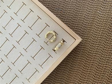 Vip Gold Plaka Biyeli Zirkon Taşlı Halka Küpe