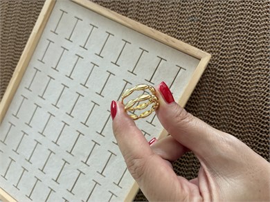 Vip Gold Plaka Boğumlu Damla Sıralı Halka Küpe