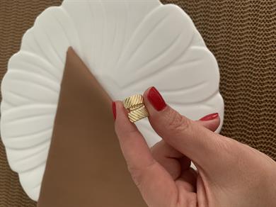 Vip Gold Plaka Çizgili Halka Küpe